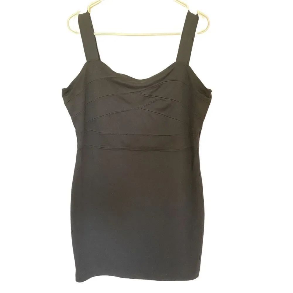 Sofia Vergara Black Sleeveless Bodycon Dress – XL – Sexy & Sleek